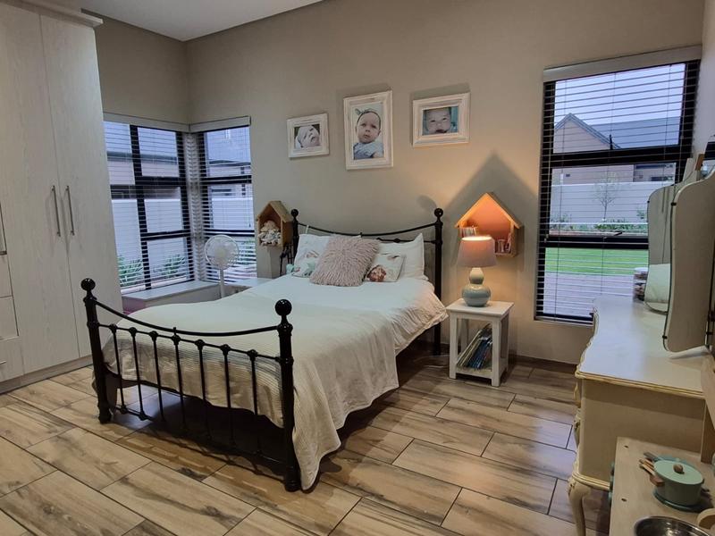 4 Bedroom Property for Sale in Heron Banks Golf Estate Free State